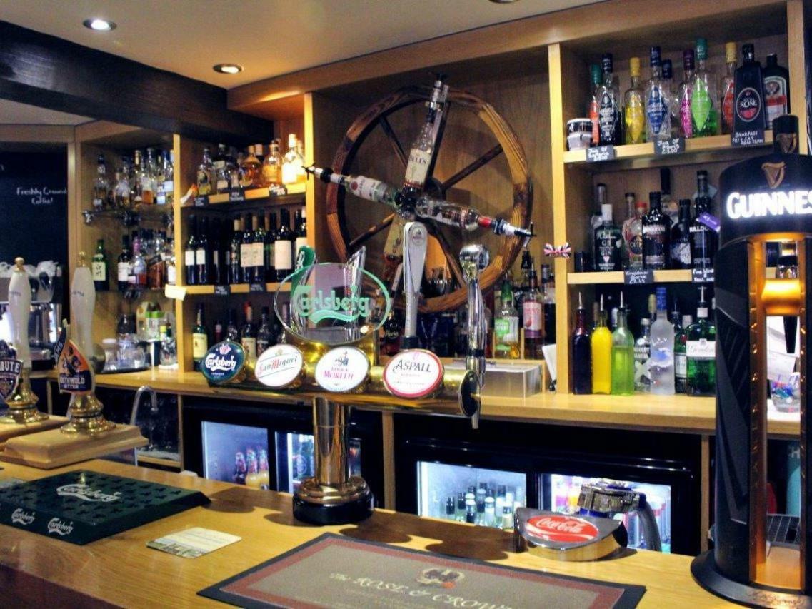 The Rose And Crown Hotel Thorpe-le-Soken Luaran gambar